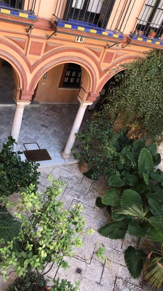 She Loft Alameda Appartement Sevilla Buitenkant foto